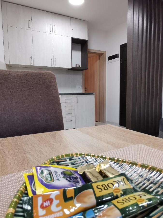Apartman Centar 3 Užice Buitenkant foto