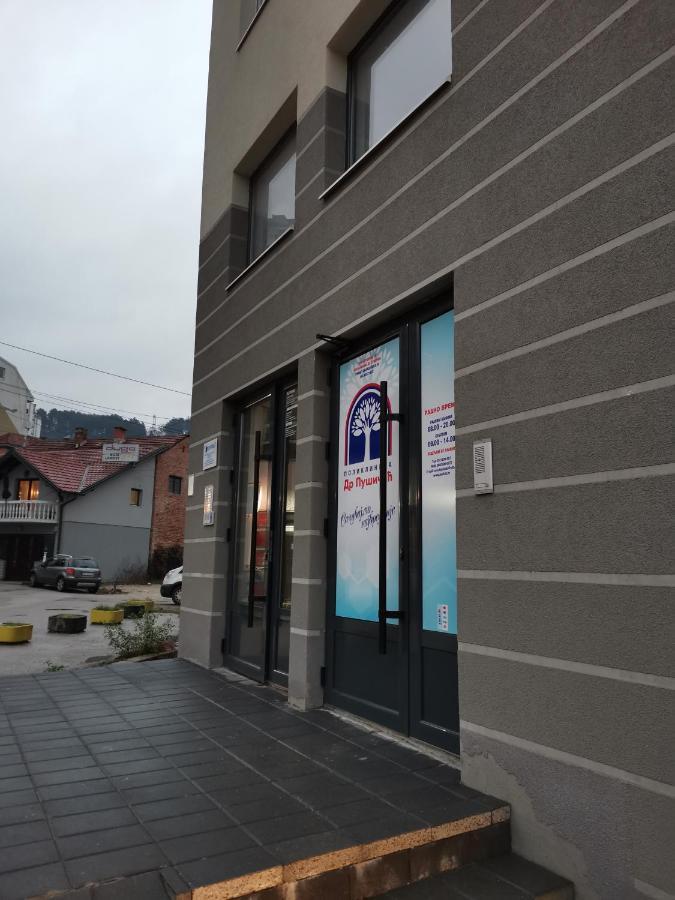 Apartman Centar 3 Užice Buitenkant foto