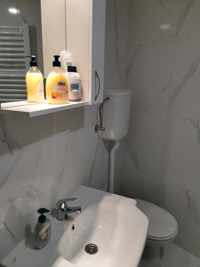 Apartman Centar 3 Užice Buitenkant foto